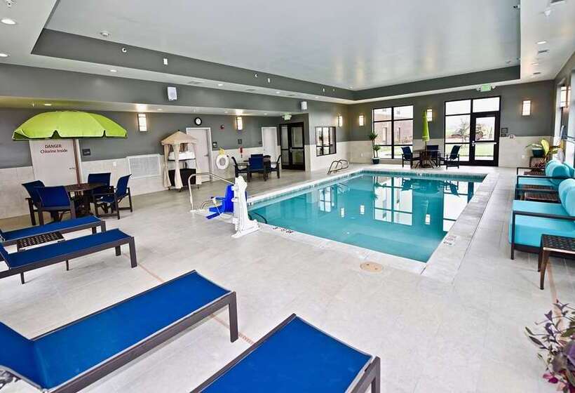 호텔 Hampton Inn Kirksville