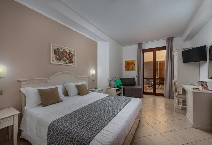 בית מלון כפרי Helios