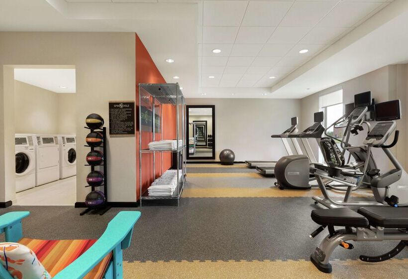 Отель Home2 Suites By Hilton Savannah Airport