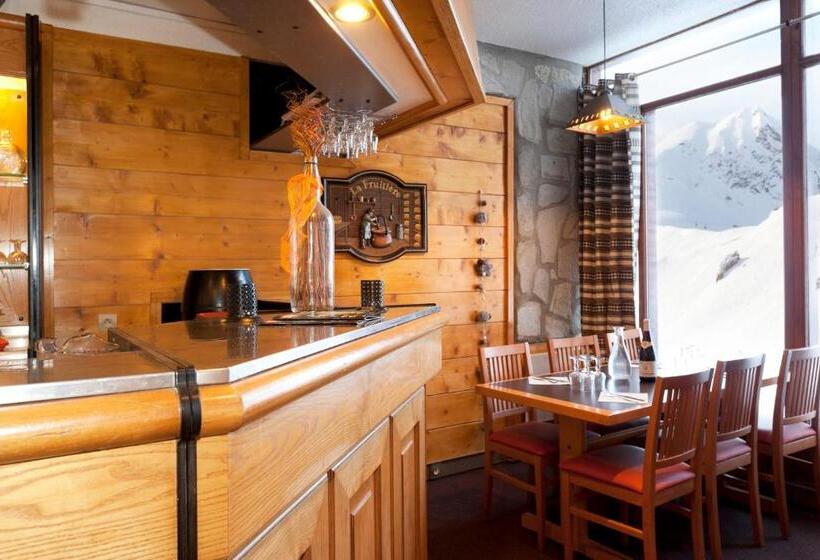 בית מלון כפרי Hôtel Club Mmv Les Mélèzes