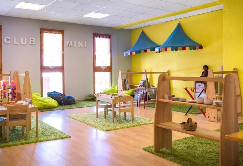 בית מלון כפרי Hôtel Club Mmv Les Mélèzes