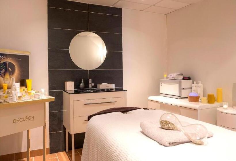 בית מלון כפרי Hôtel Club Mmv Les Mélèzes