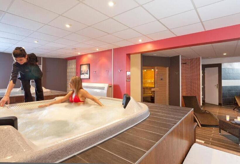 בית מלון כפרי Hôtel Club Mmv Les Mélèzes