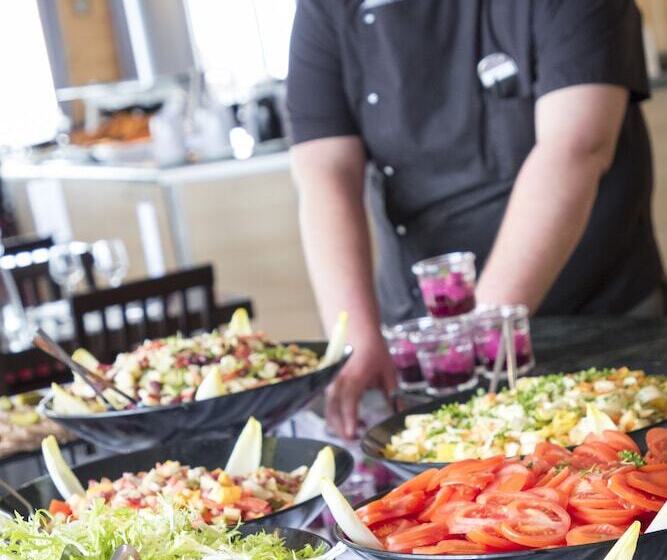 בית מלון כפרי Hôtel Club Mmv Les Mélèzes