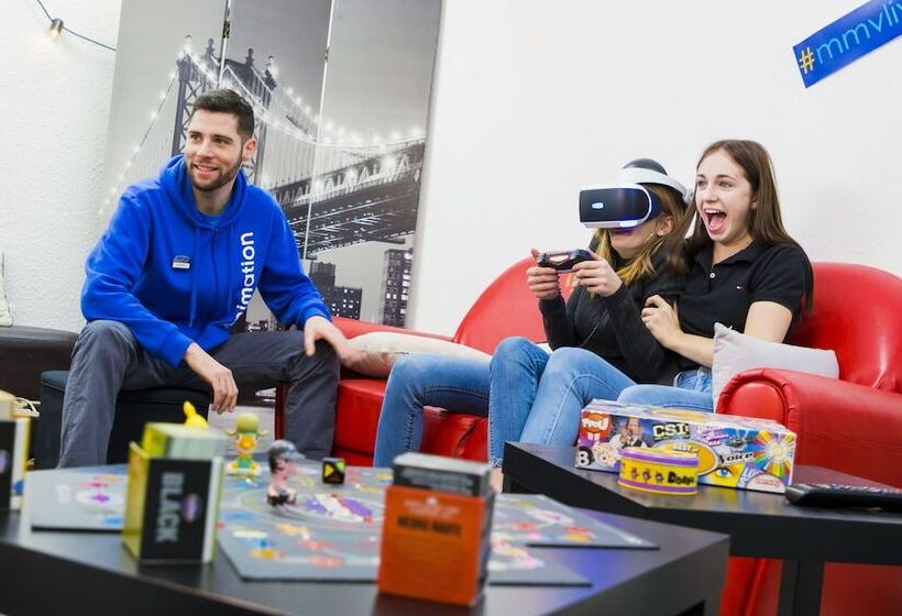 בית מלון כפרי Hôtel Club Mmv Les Mélèzes