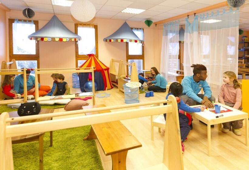 בית מלון כפרי Hôtel Club Mmv Les Mélèzes