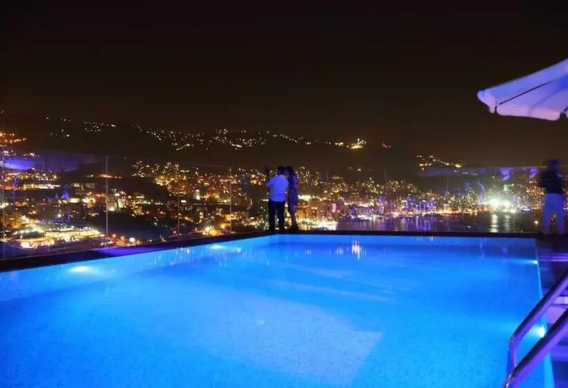 هتل Monte Cassino