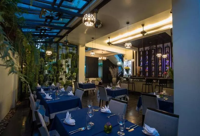 هتل Monthara Angkor Residence