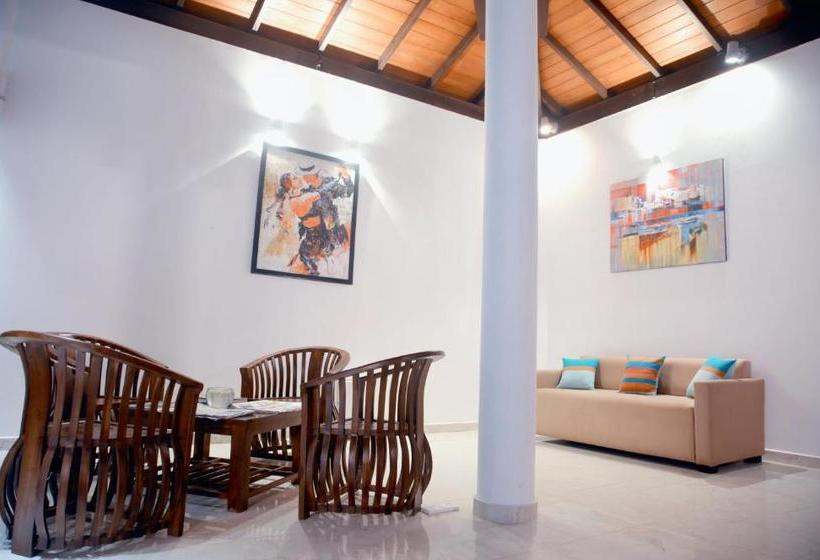 Отель Ranna 212 Beach Resort