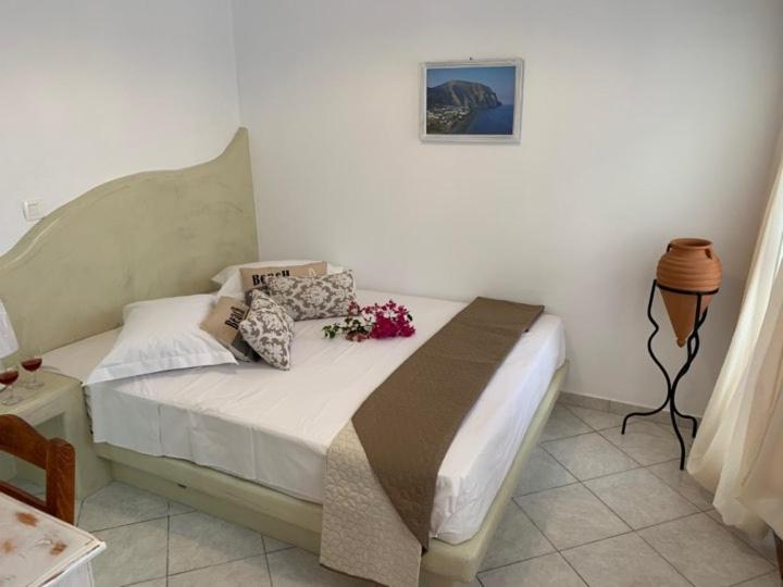 Philoxenia Hotel & Studios