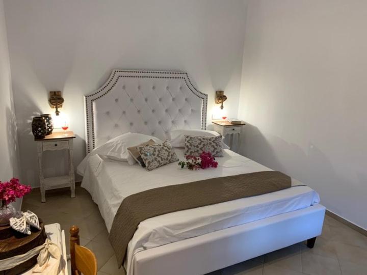 Philoxenia Hotel & Studios