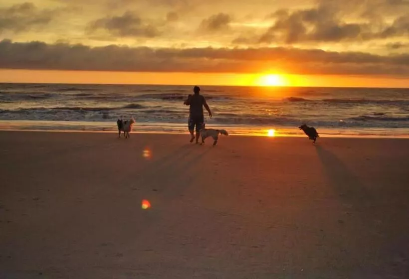 Terrazas De Aguas Dulces