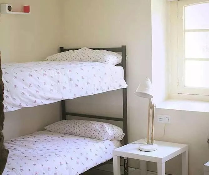 Alamar Salinas   Hostel