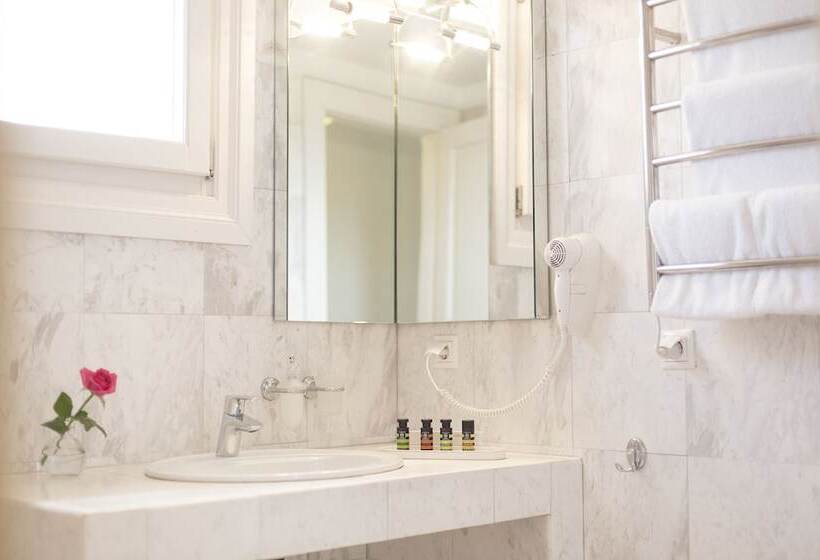 Gatto Perso Luxury Studio Apartments