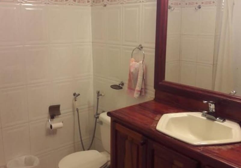 Hostal Gaia   Hostel