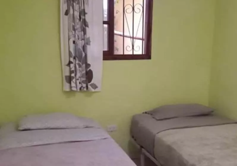 Hostal Gaia   Hostel