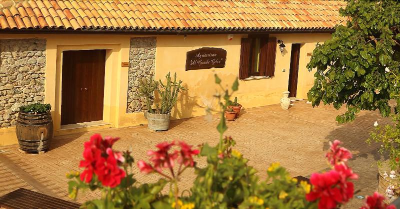 בית מלון כפרי Al Grande Gelso