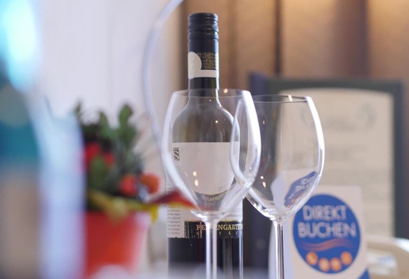 酒店 Gasthof Vossbur