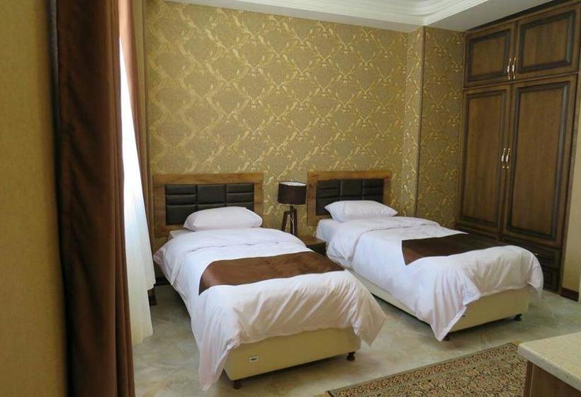 هتل Kourosh Apartment