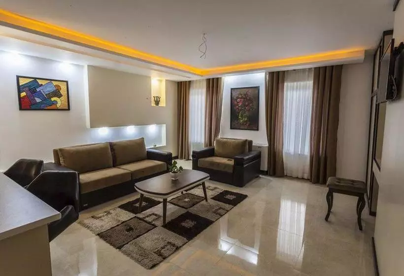 هتل Kowsar Apartment