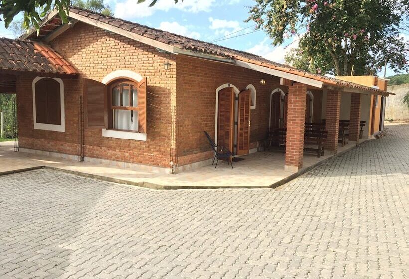 בית מלון כפרי Pousada Bezerra