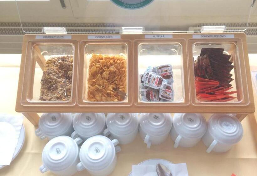 בית מלון כפרי Restaurant Heidihof