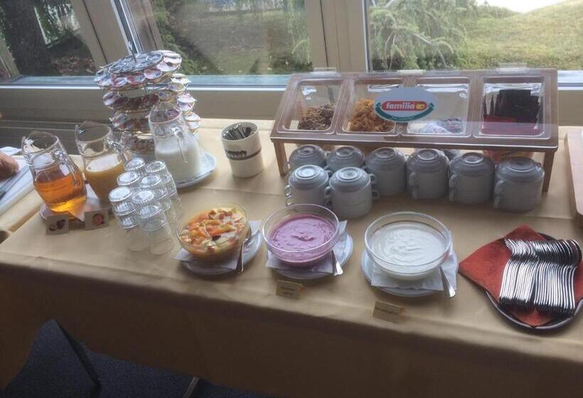 בית מלון כפרי Restaurant Heidihof