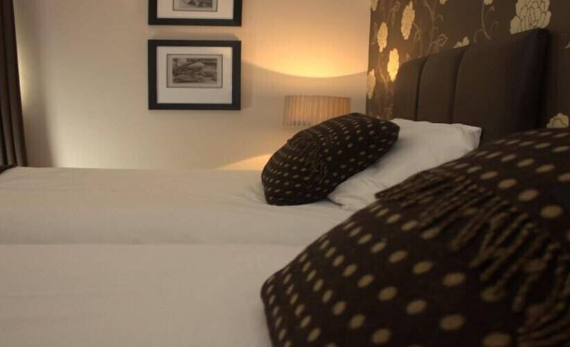 فندق The Townhouse