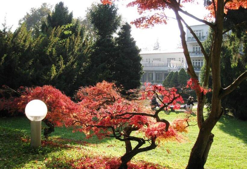 فندق Villa Green