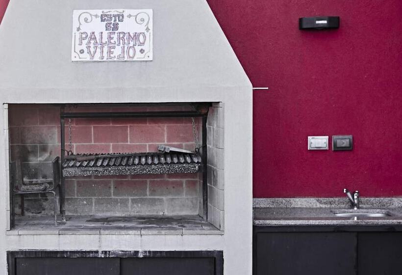 Malevo Murana Hostel