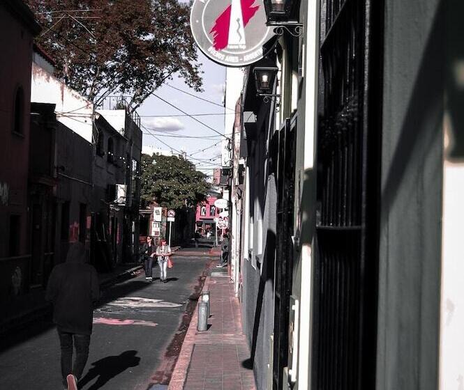 Malevo Murana Hostel