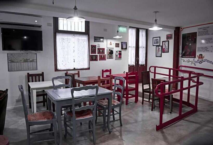 Malevo Murana Hostel