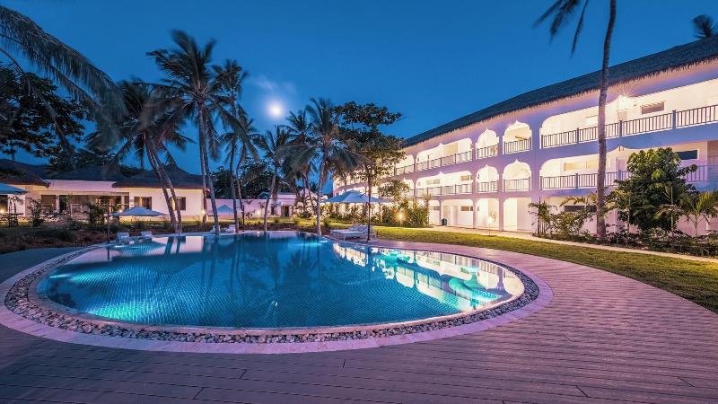 استراحتگاه Hemingways Watamu