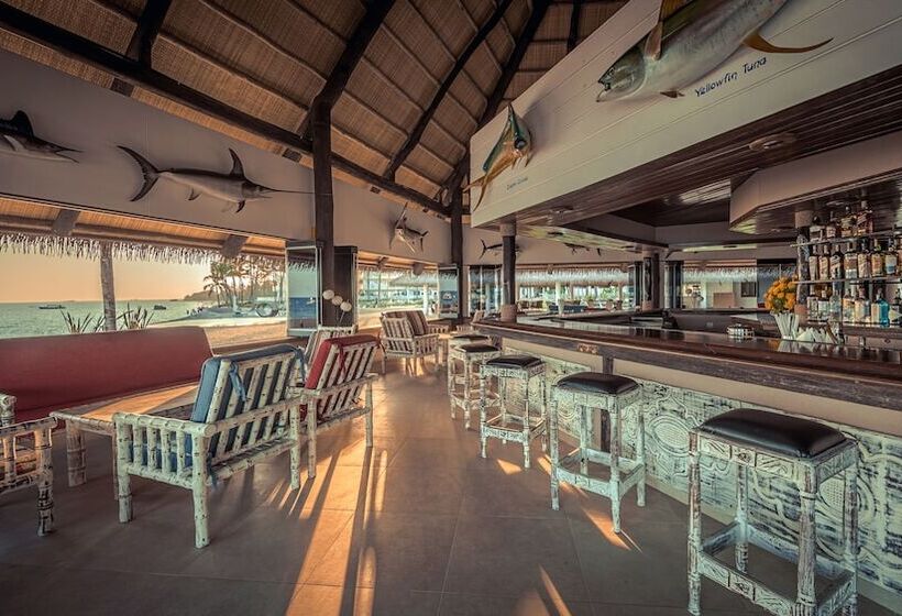 استراحتگاه Hemingways Watamu