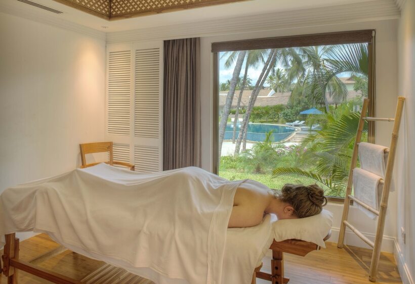 استراحتگاه Hemingways Watamu