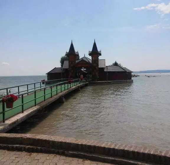 Steinhaus Bed & Breakfast