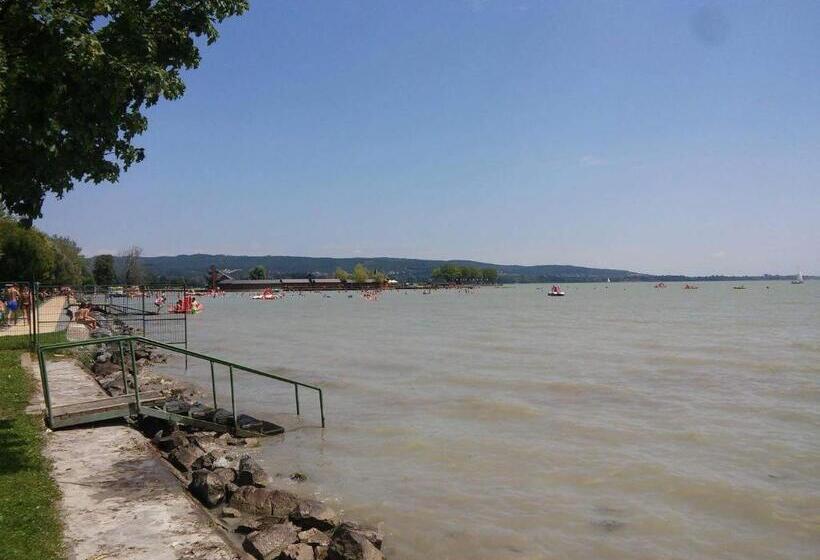 Steinhaus Bed & Breakfast