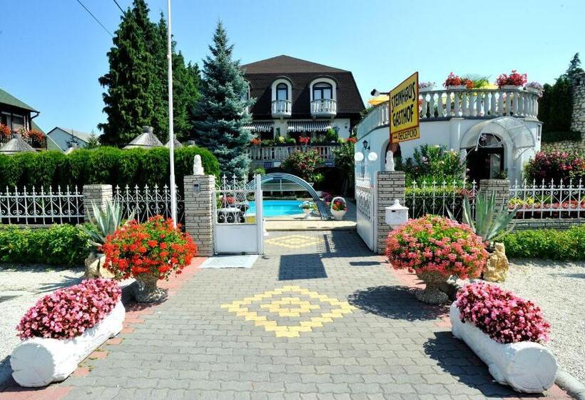 Steinhaus Bed & Breakfast