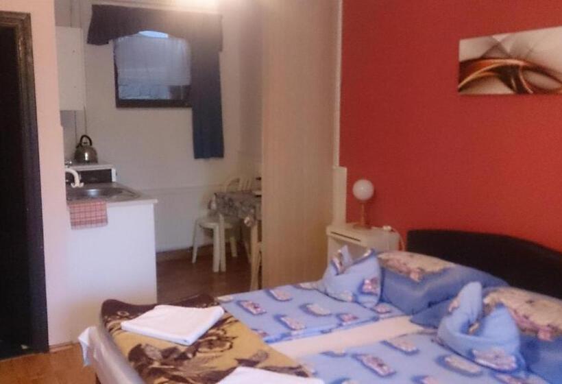 Steinhaus Bed & Breakfast