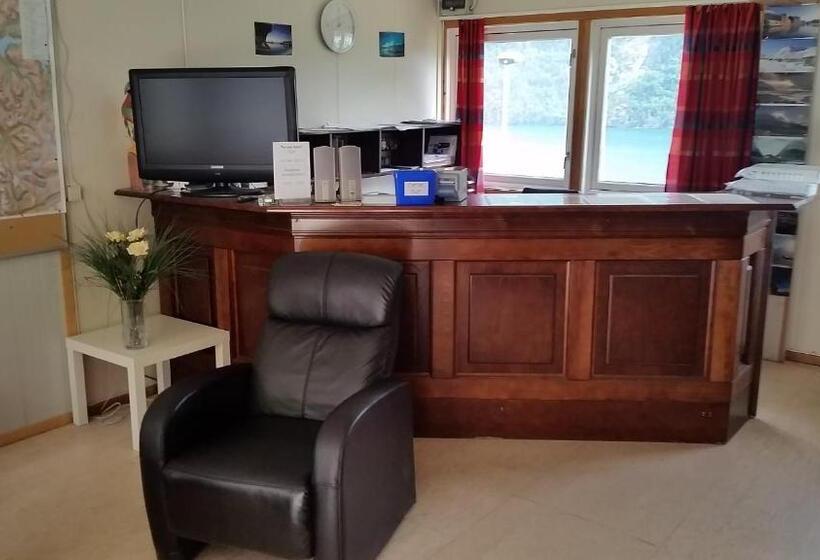 Hellesylt Hostel And Motel