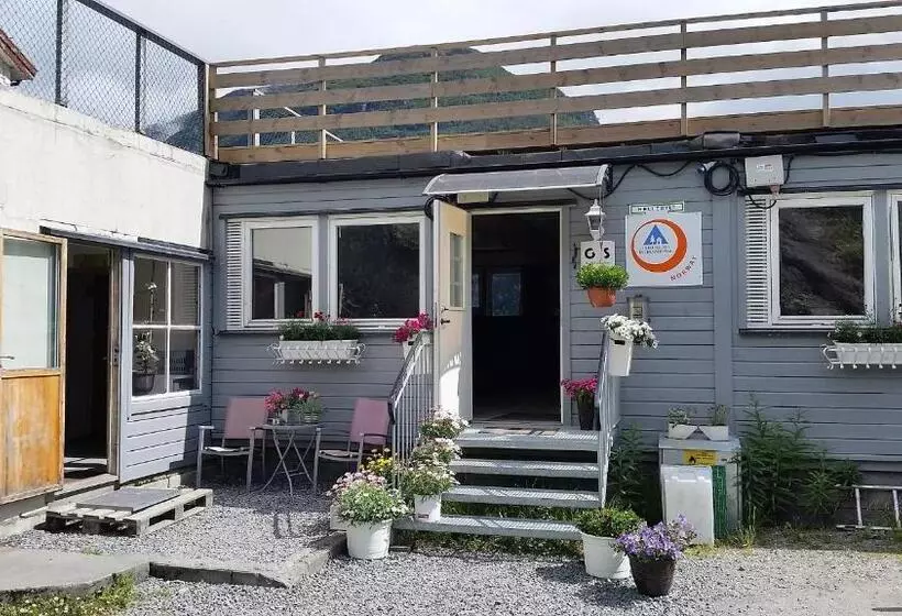 Hellesylt Hostel And Motel