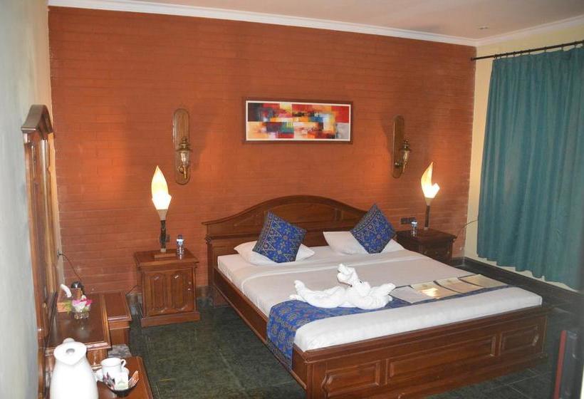 酒店 Bagus Beach Resort Lovina