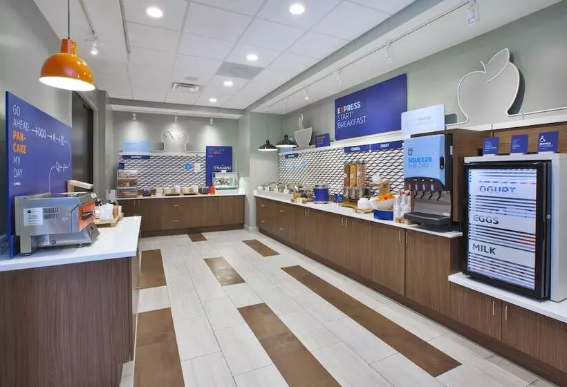 Hotelli Holiday Inn Express   Auburn Hills South, An Ihg