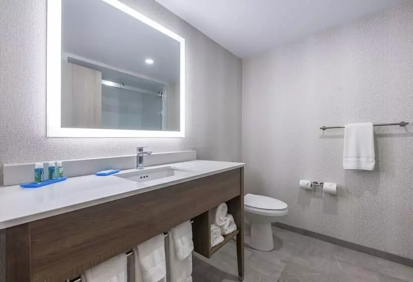 Hotelli Holiday Inn Express & Suites Moncton, An Ihg