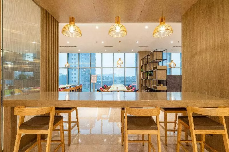 ホテル Holiday Inn Express Anshan Downtown, An Ihg