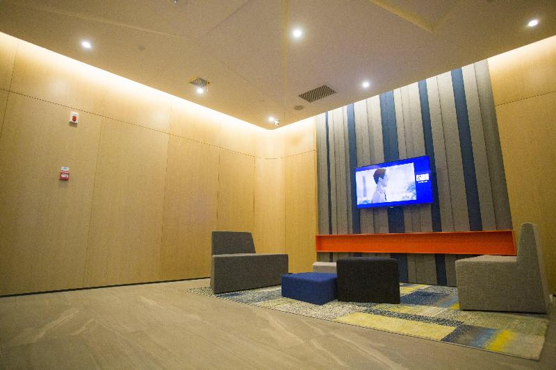 Otel Holiday Inn Express Sanya Bay By Ihg