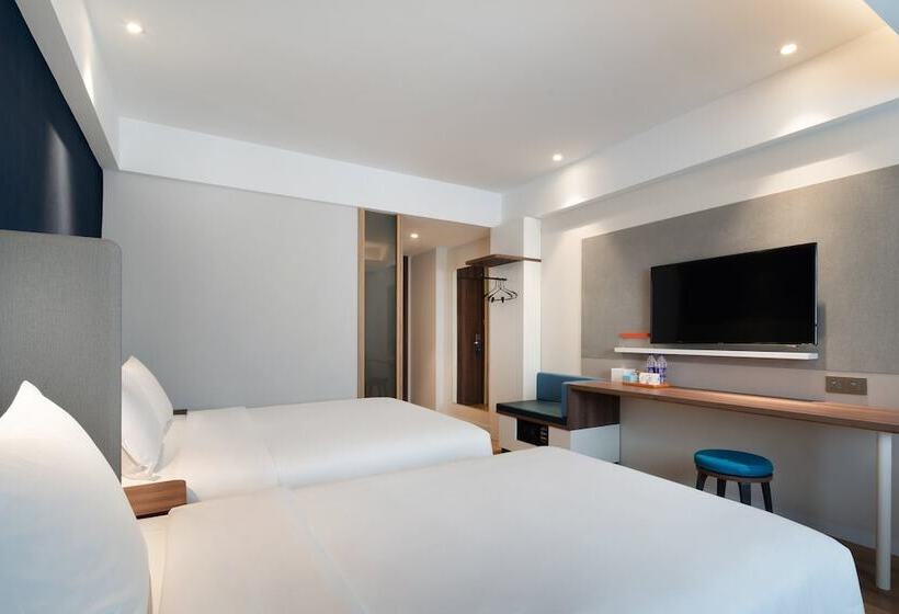 Otel Holiday Inn Express Sanya Bay By Ihg