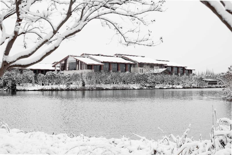 Hotel Holiday Inn Kunshan Huaqiao, An Ihg