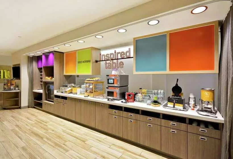 ホテル Home2 Suites By Hilton Perrysburg Levis Commons Toledo
