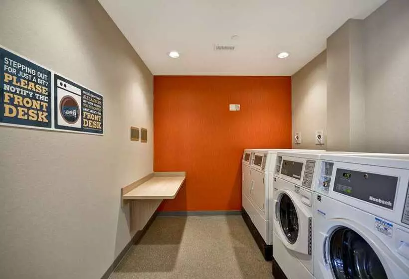 ホテル Home2 Suites By Hilton Perrysburg Levis Commons Toledo